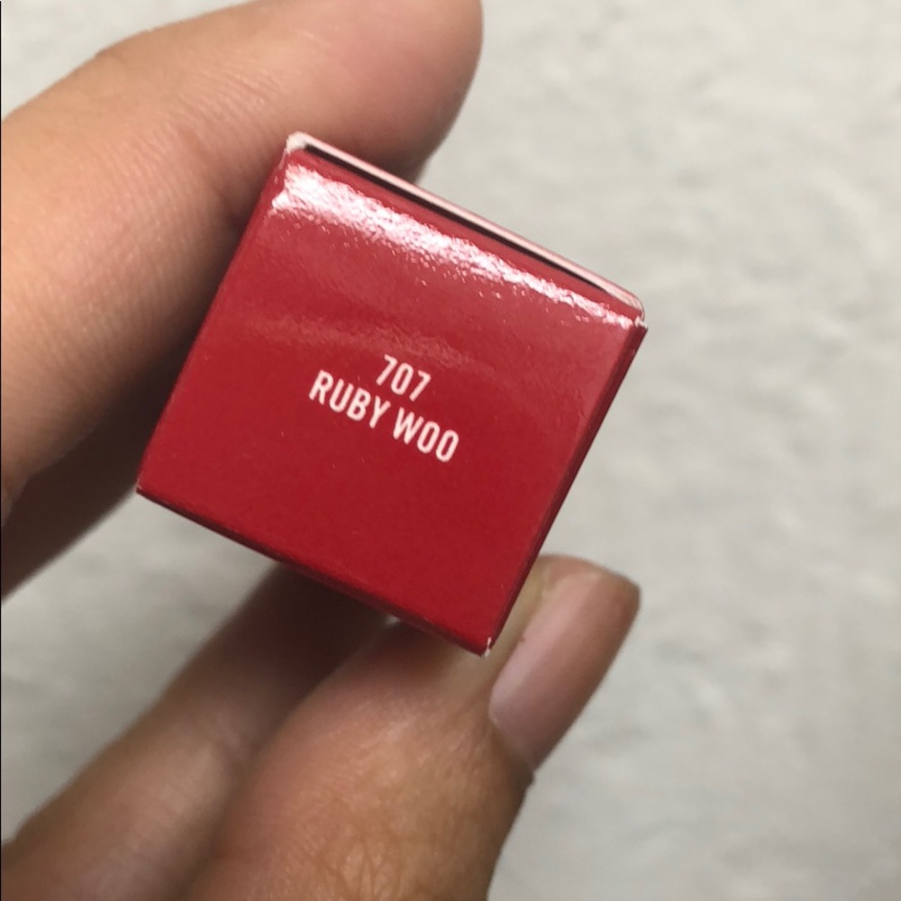 Brand new Mac lipstick 💄
